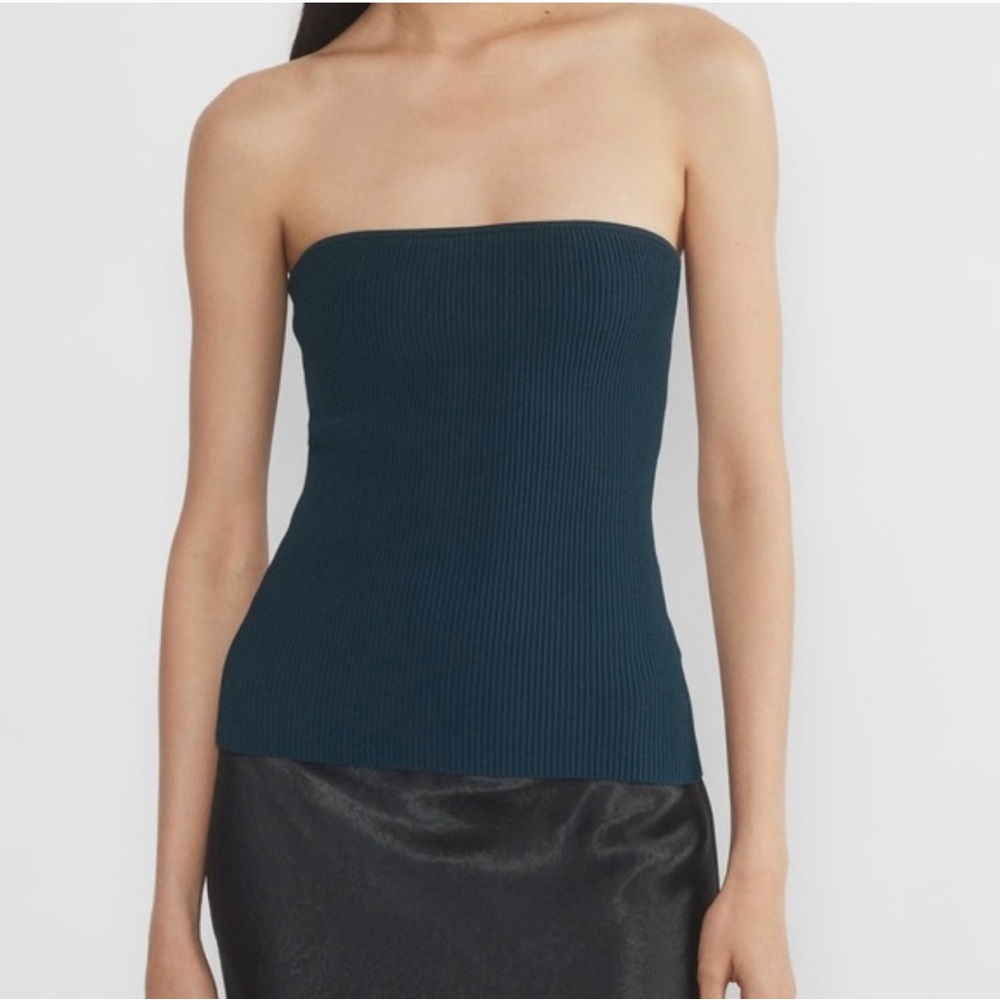 Aritzia Babaton Navy Sculpt Knit Top